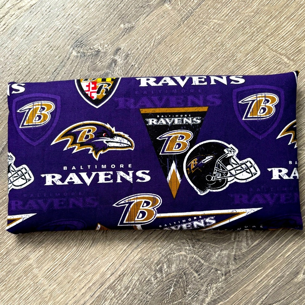 New! Baltimore Ravens heat bag